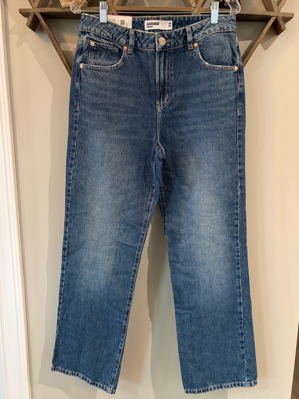 NWT Garage “90’s Straight Jeans” in Charlie Blue. Size 29 (9) - Picture 4 of 10